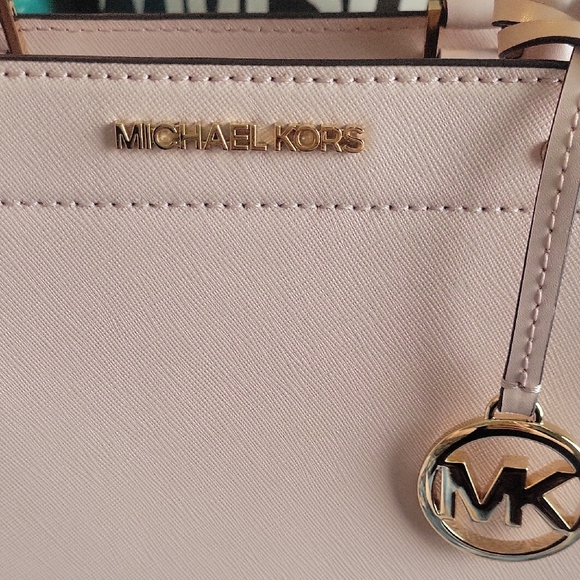 Michael Kors Light Pink Satchel - Picture 2 of 7